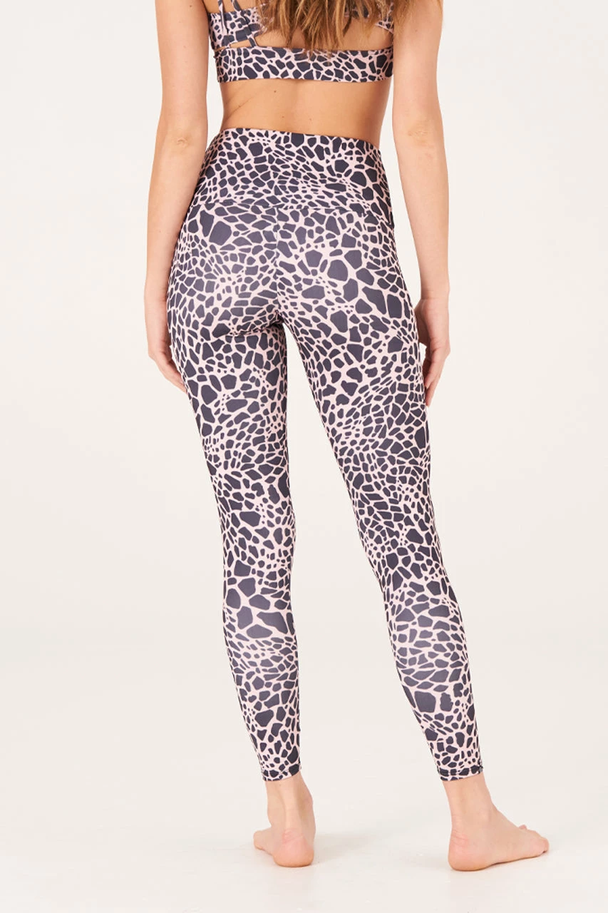 Onzie High Rise Legging - Rose Giraffe Bottoms 5 Onzie High Rise Legging - Rose Giraffe Bottoms