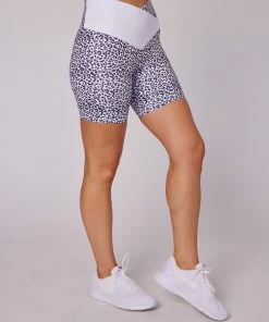 ONZIE LSF Colorblock V Short - Bold Panthera Bottoms 15 ONZIE LSF Colorblock V Short - Bold Panthera Bottoms