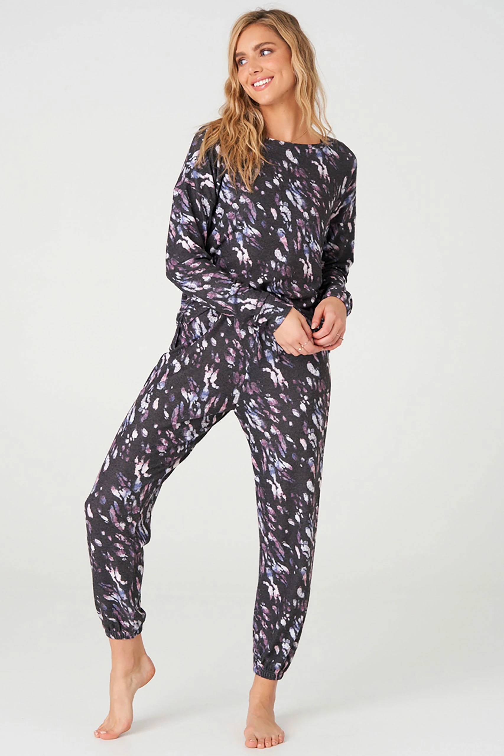 Onzie High Low Sweatshirt - Jungle Hues 6 Onzie High Low Sweatshirt - Jungle Hues
