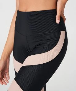 Onzie Cadence Legging - Black Rib Taupe Rib 11 Onzie Cadence Legging - Black Rib Taupe Rib
