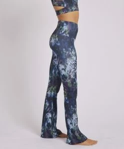 Onzie Bottoms Studio Flare Leg Pant - Night Quartz 10 Onzie Bottoms Studio Flare Leg Pant - Night Quartz