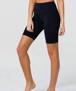 Onzie Flow High Rise Biker Short - Black Bottoms