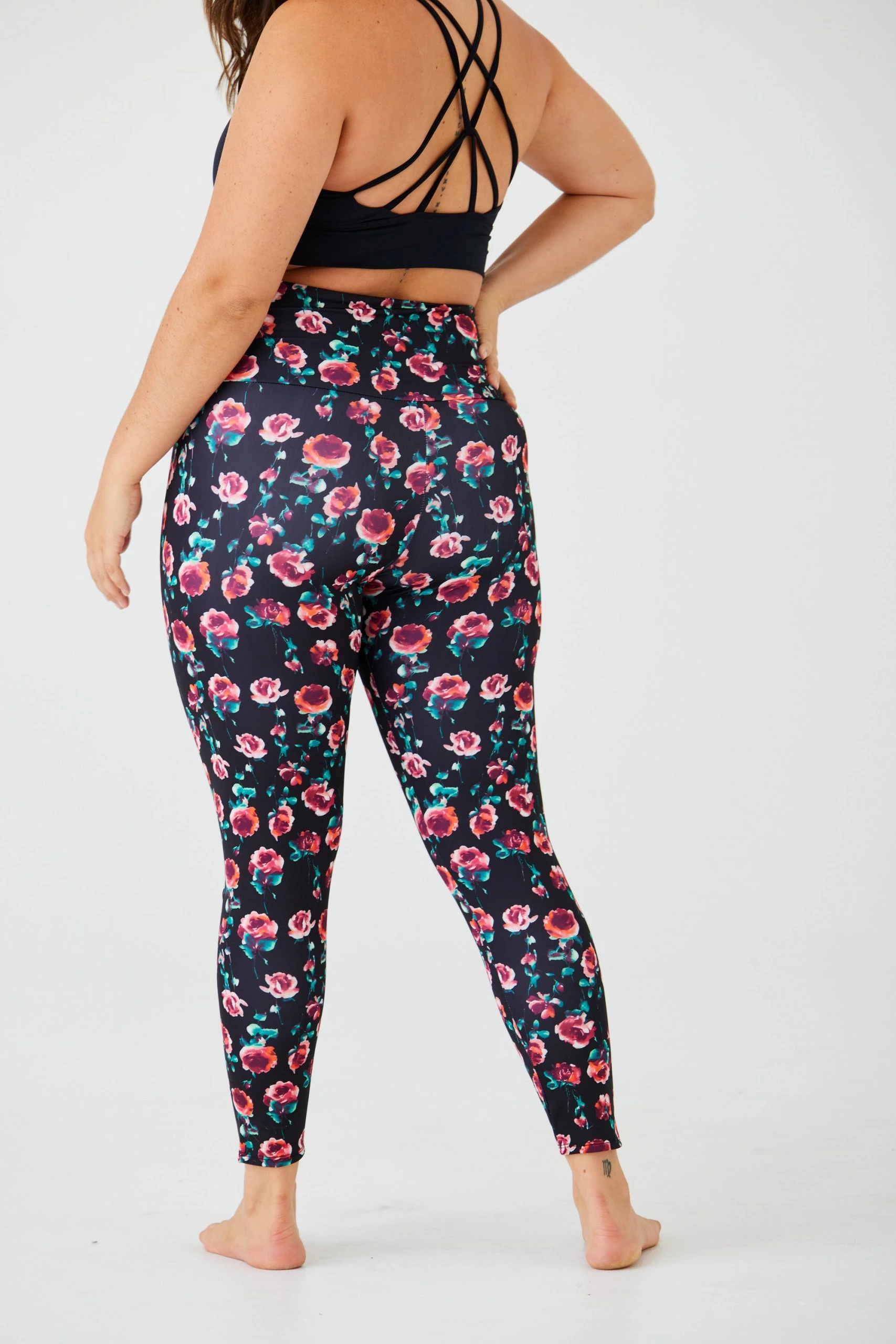 Onzie High Rise Legging - Midnight Roses Bottoms 9 Onzie High Rise Legging - Midnight Roses Bottoms