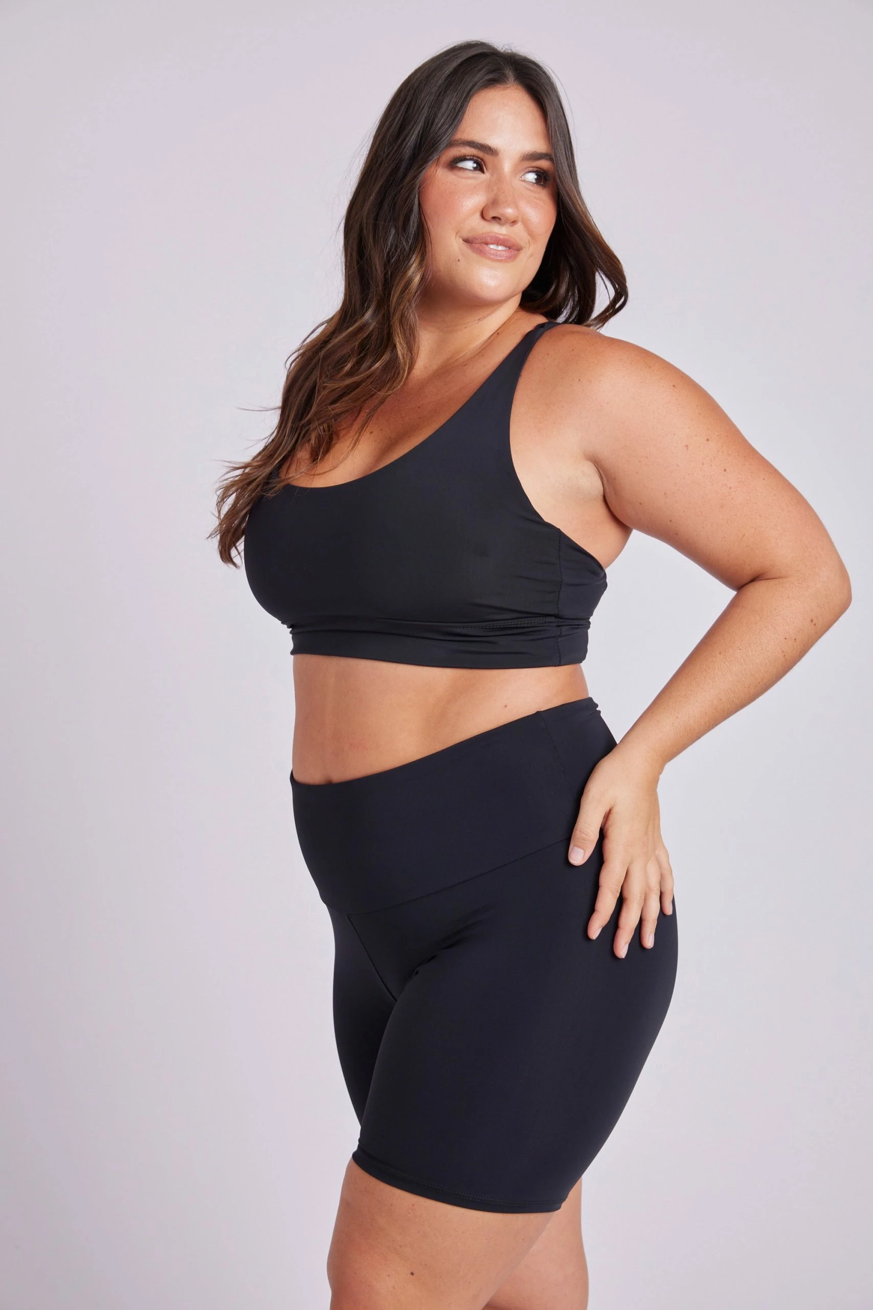 Onzie Sacred Bra - Black Tops 8 Onzie Sacred Bra - Black Tops