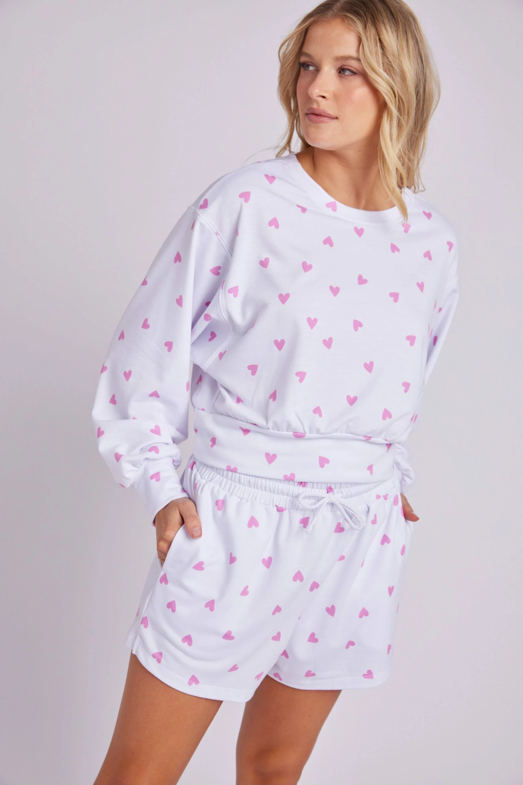 ONZIE Bella Sweatshirt - Lover Tops 5 ONZIE Bella Sweatshirt - Lover Tops