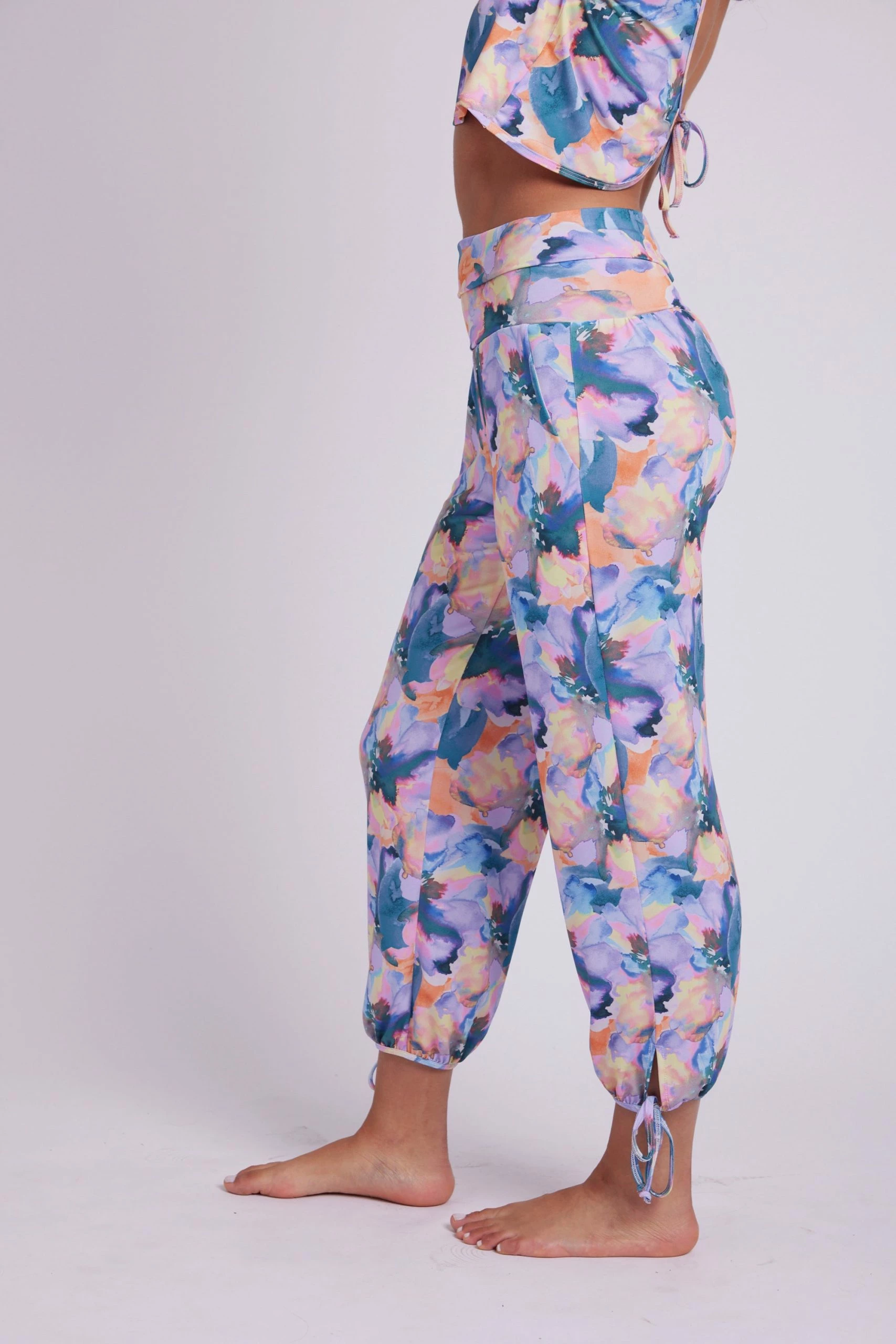 ONZIE Women's New Gypsy Pant - Flora Aura 5 ONZIE Women's New Gypsy Pant - Flora Aura