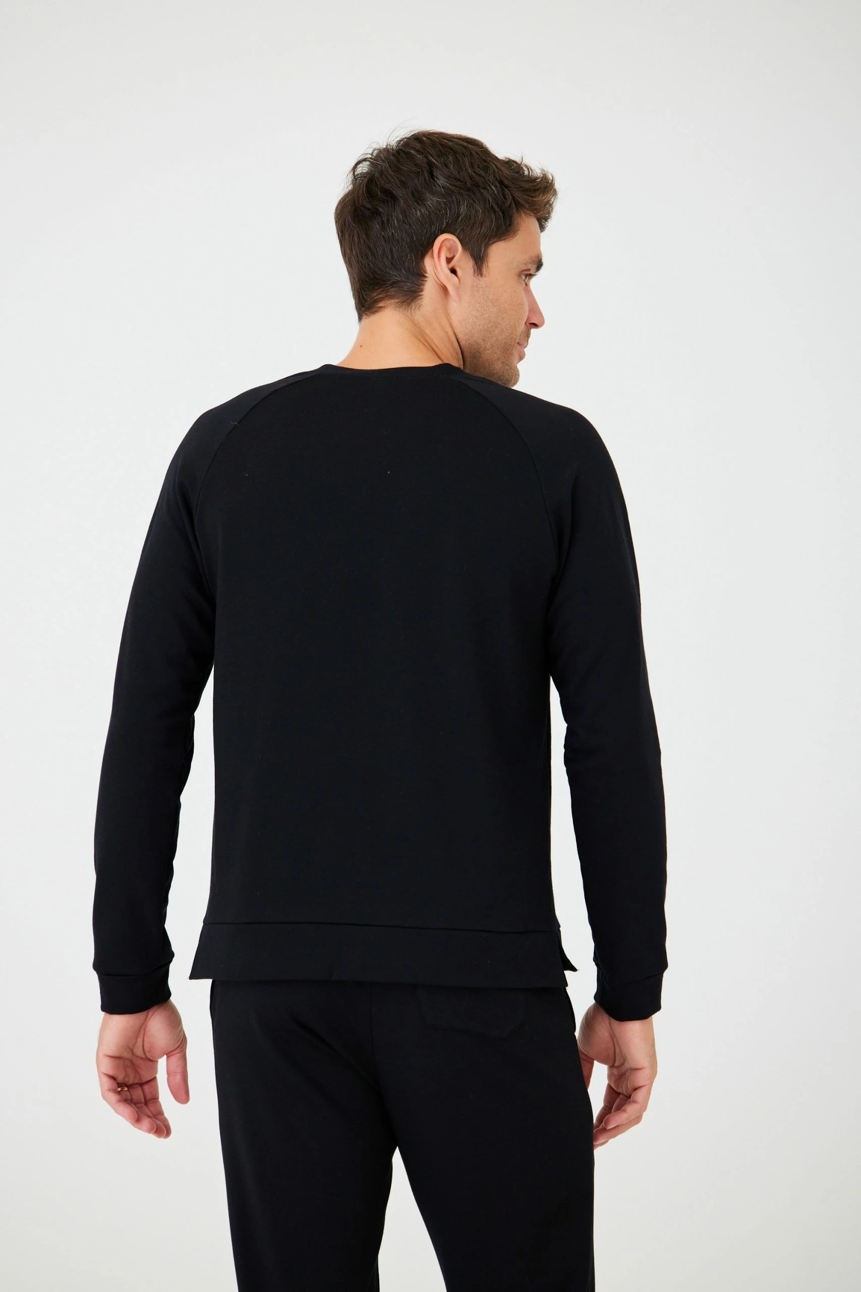ONZIE Men's Sweatshirt - Black Fleece Men's New 4 ONZIE Men's Sweatshirt - Black Fleece Men's New