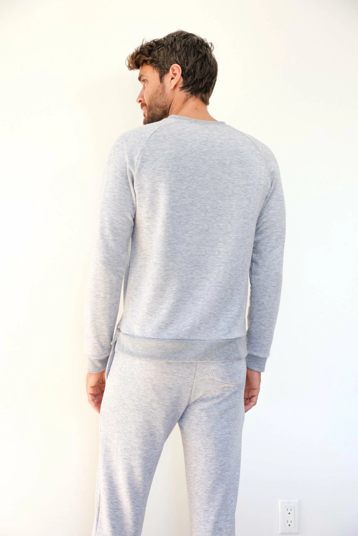 ONZIE Men's Sweatshirt - Heather Gray Fleece Men's New 4 ONZIE Men's Sweatshirt - Heather Gray Fleece Men's New