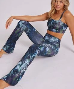 Onzie Bottoms Studio Flare Leg Pant - Night Quartz