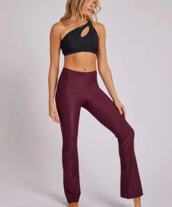 Onzie Rib Studio Flare Leg Pant - Fig Rib