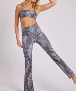 Onzie Bottoms Studio Flare Leg Pant - Gray Lynx