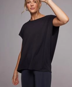 Onzie Tops Drop Back Top - Black