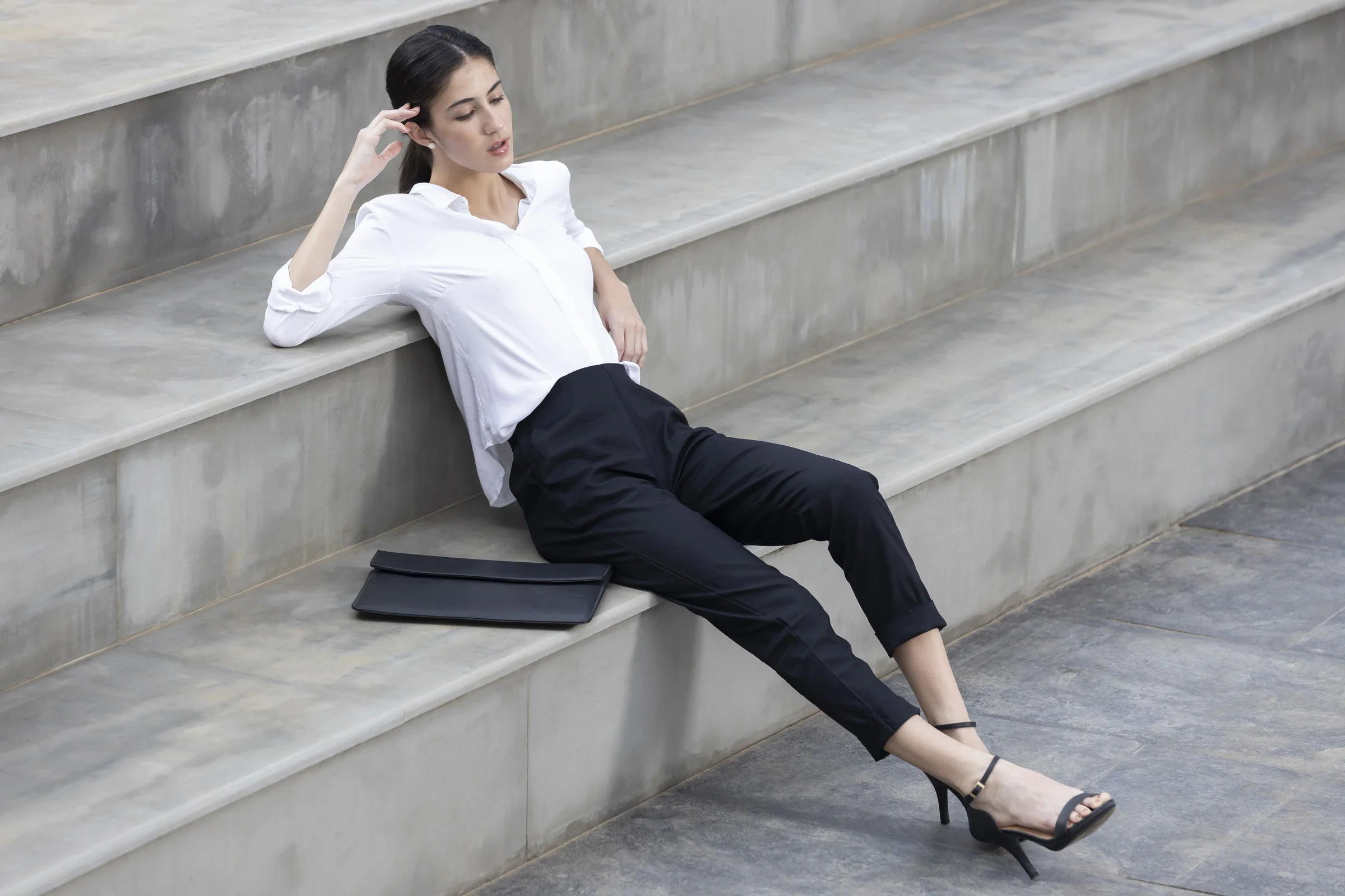 ONZIE Sales 2022 -ONZIE Sales 2022 230106 Campaign Demoza1224